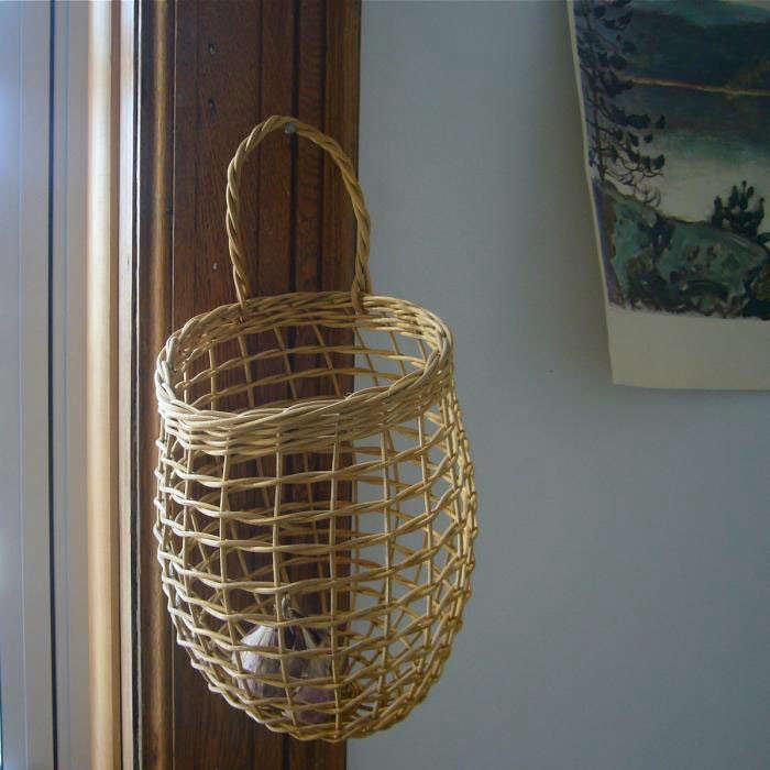 Shaker Onion Basket