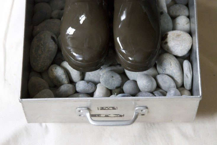 See DIY: Rolling Boot Tray for a Mini Mudroom for materials and step-by-step directions. Photograph by Erin Boyle.