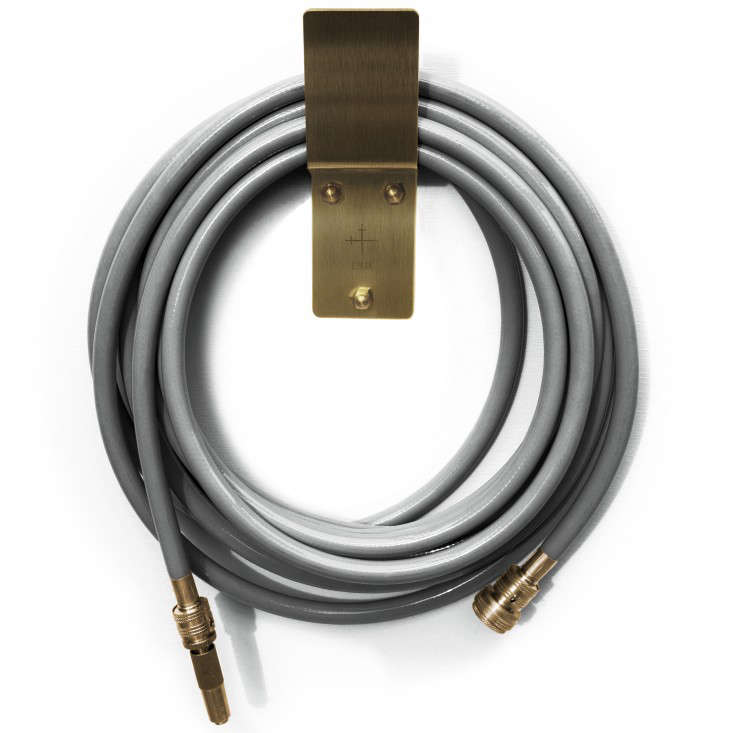 hose-gardenlust-gray-gardenista-e1455739850750