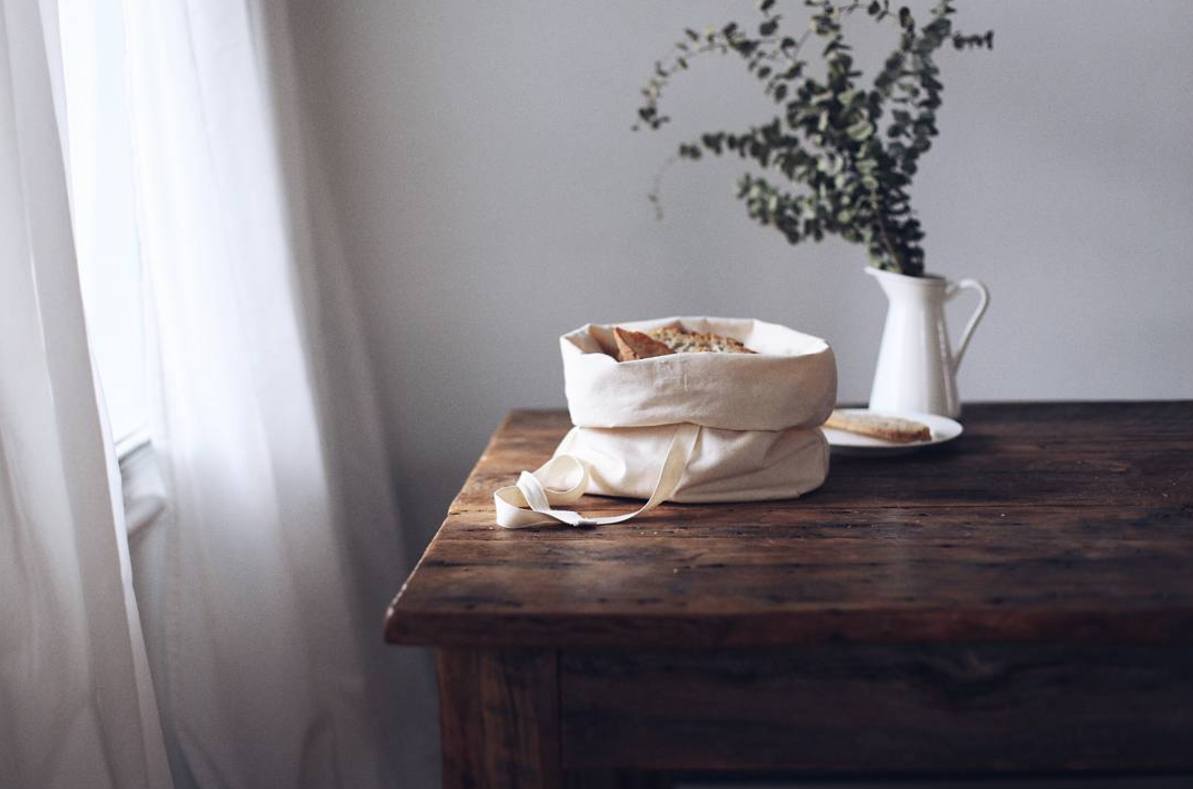 Dans Le Sac Bread Bag on Table from Instagram