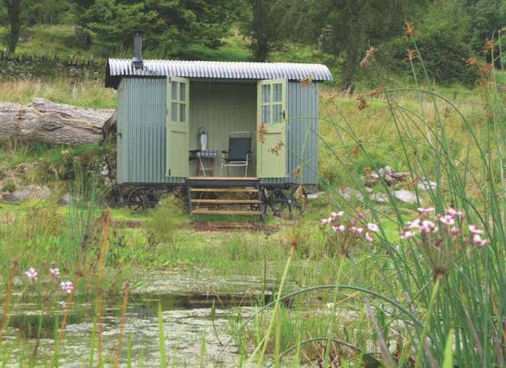 Plankbridge Shepherd's Hut UK