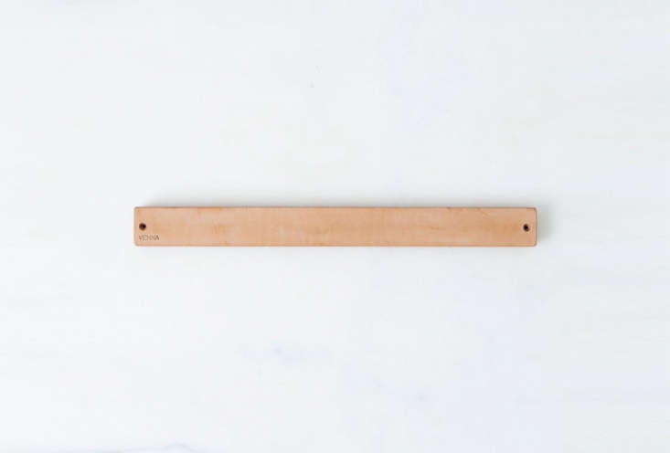 Vienna Magnetic Knife Rack in Tanned Leather