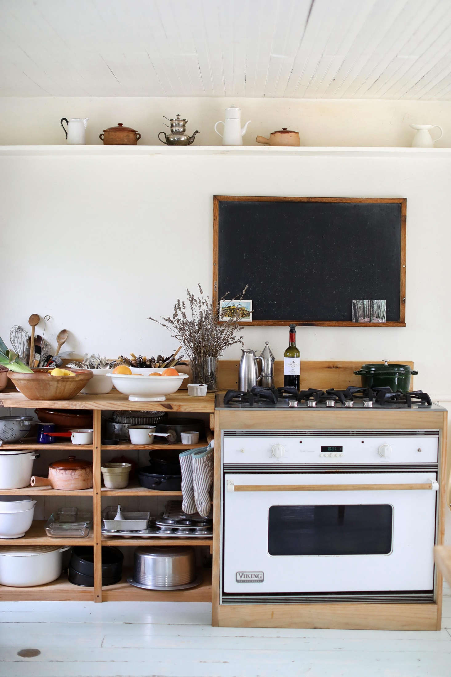 7 Different Ways to Have Open Storage in the Kitchen