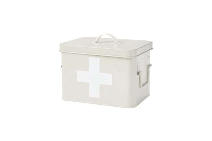 The Andrew James First Aid Box(£12.00), in a vintage cream color, has a tray that lifts out to provide two levels of storage.