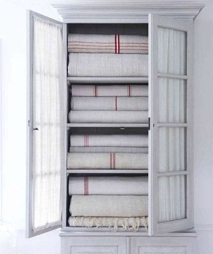 Ideas to Steal 7 Smart Tips for Storing Linens and Keeping Them Fresh