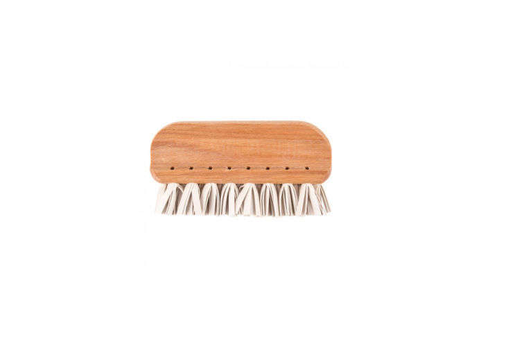 Redecker Lint Brush